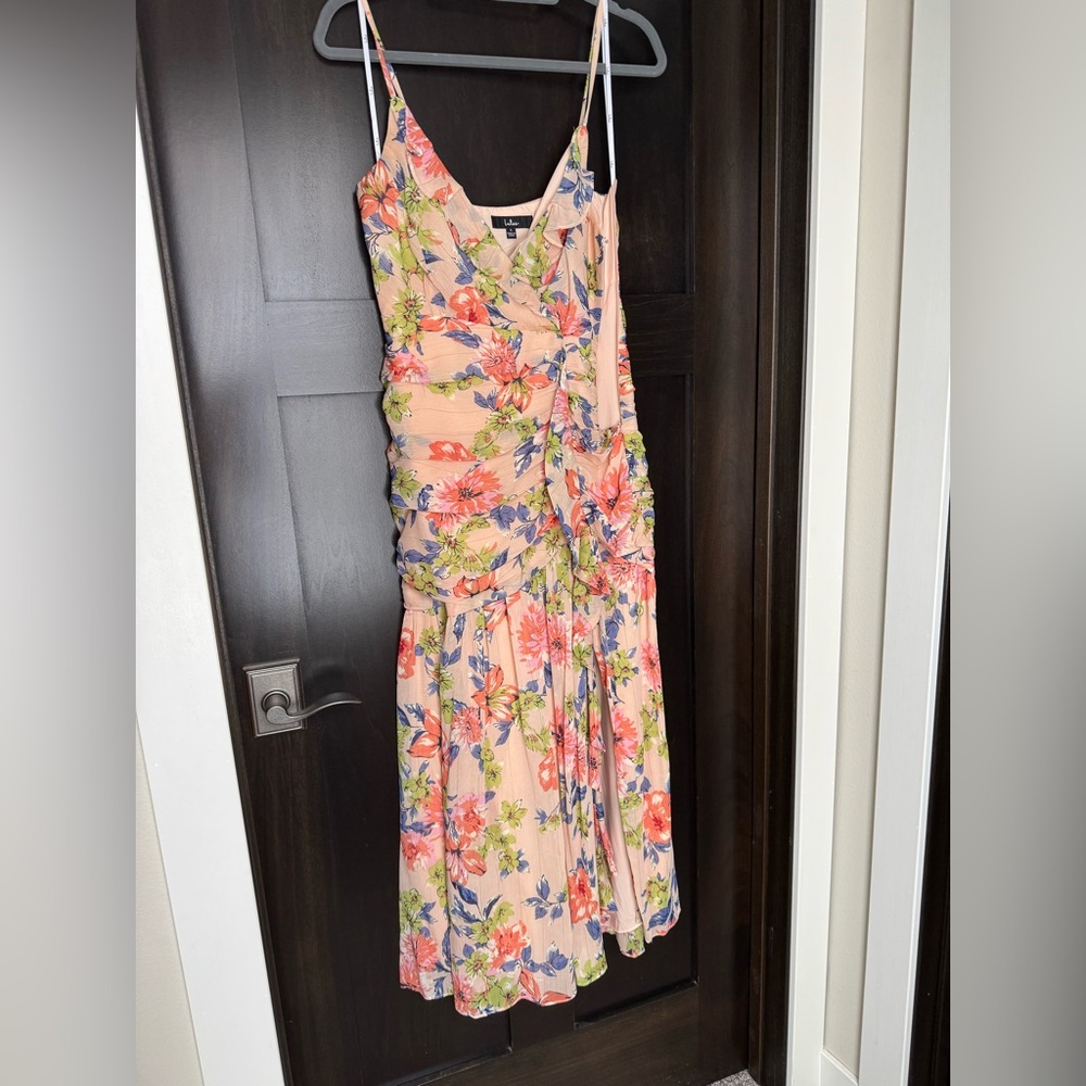 Lulu Stunning Soiree Midi Dress - Picture 3 of 3